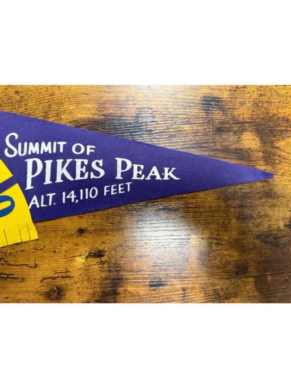 Vintage 1970 Summit of Pikes Peak pennant